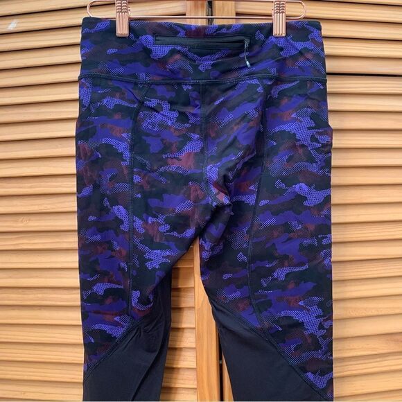 Lululemon Athletica Cropped Leggings size 6 - Picture 6 of 6